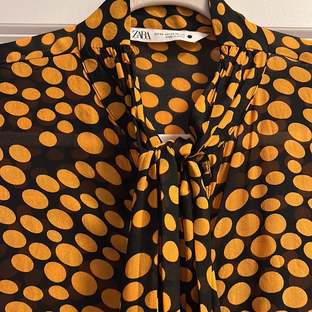 Blouse - Picture 3 of 4